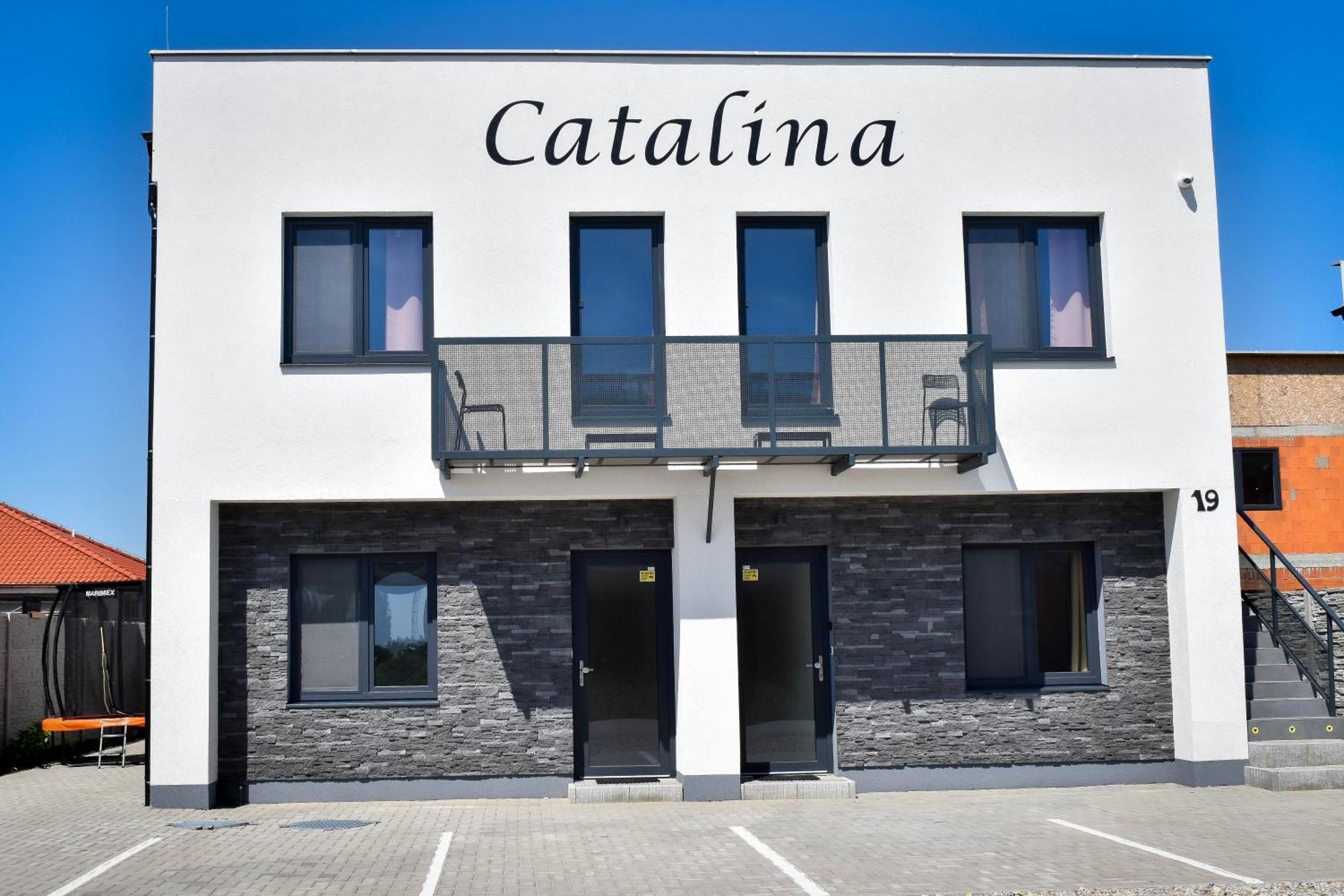 Apartmany Catalina Nesvady Exterior foto