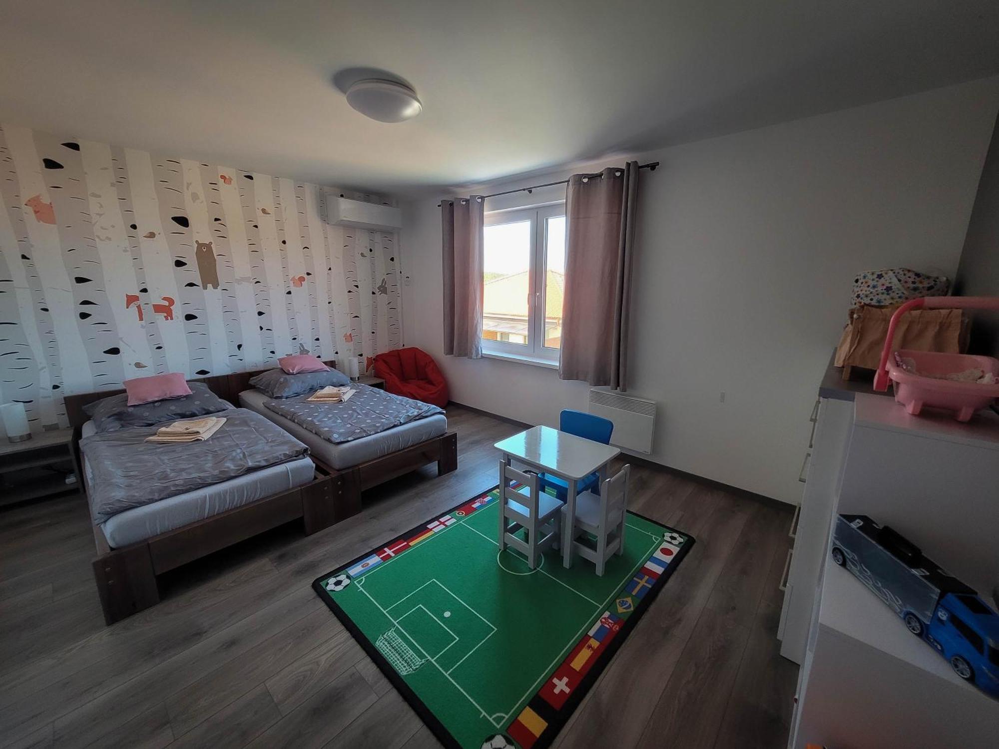 Apartmany Catalina Nesvady Exterior foto
